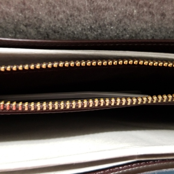 Coach F22828 Chain Crossbody Bag Raspberry NWT - Picture 6 of 8